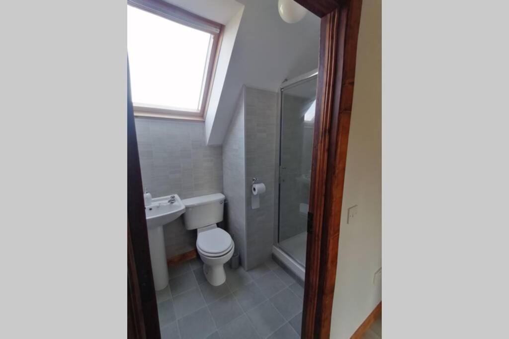 Self Catering Upstairs Apartment At Tradcottage Sligo Exterior photo